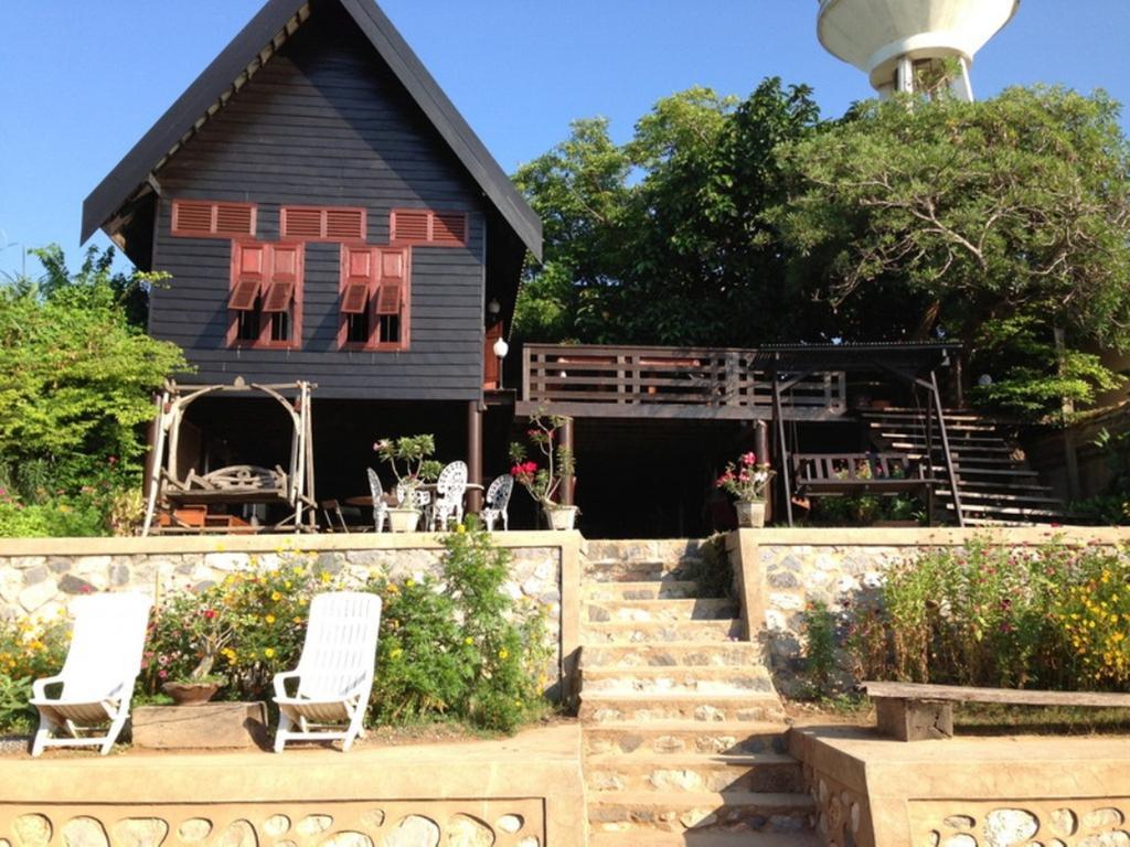 Ayothaya Riverside House Ayutthaya Rom bilde
