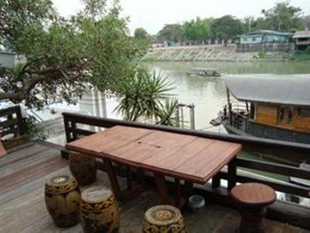 Ayothaya Riverside House Ayutthaya Eksteriør bilde